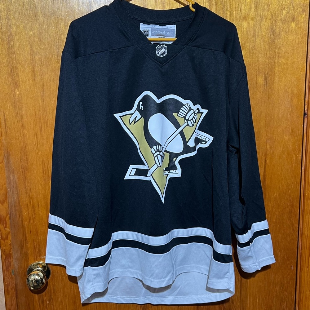 Pittsburgh Penguins Sidney Crosby Reebok CCM Screen Printed Jersey Size Medium - Picture 3 of 12